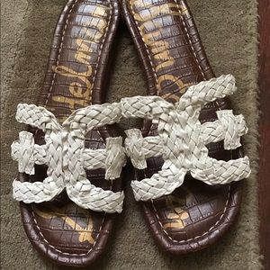 Sam Edelman white sandals like new!🦋 Make offer!